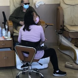 Blossom Nails - My 94 year old father's 1st pedicure  in his entire life!