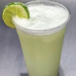 Tacopasta - Refreshing slushy lemonade