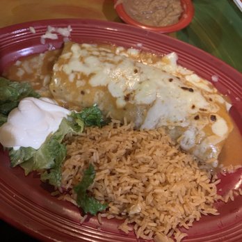 Salsa & Beer - Asada burrito - Mexican Near Me - Van Nuys, California Salsa & Beer - Asada burrito - Mexican Near Me - Van Nuys, California