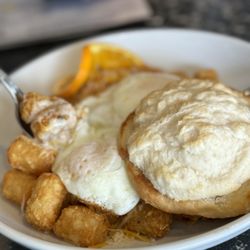 LBI Table - Southern Gravy Tots