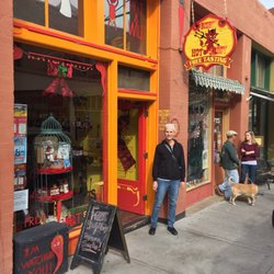 Bisbee Hot & Spicy - This place is adorable.
