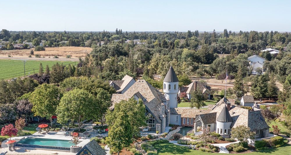 CASTELLO DI MACERO Updated September 2024 Request a Quote 27681