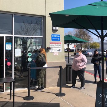 Starbucks - Long lines on this sunny day to get in - Coffee & Tea Near Me - San Leandro, California Starbucks - Long lines on this sunny day to get in - Coffee & Tea Near Me - San Leandro, California