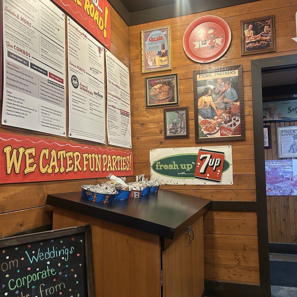 Famous Dave's Bar-B-Que - Barbeque Near Me - Indianapolis, Indiana Famous Dave's Bar-B-Que - Barbeque Near Me - Indianapolis, Indiana