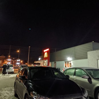 McDonald's - View of McDonald's from the drive-thru - Fast Food Near Me - Woodbridge, Ontario McDonald's - View of McDonald's from the drive-thru - Fast Food Near Me - Woodbridge, Ontario