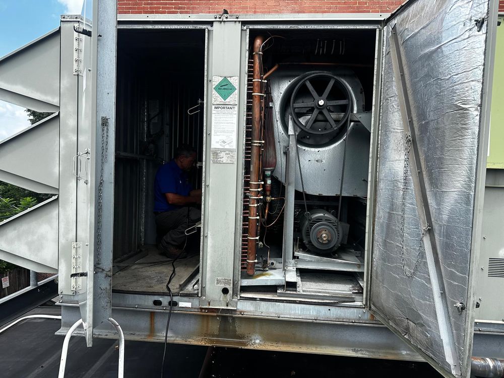 Slide of The Heating and Cooling Guys
