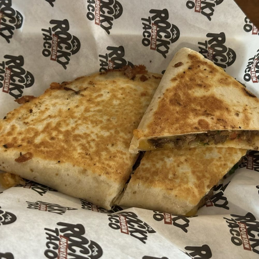 Rocky Mountain Taco - Carne asada quesadilla - Food Trucks Near Me - Minturn, Colorado Rocky Mountain Taco - Carne asada quesadilla - Food Trucks Near Me - Minturn, Colorado