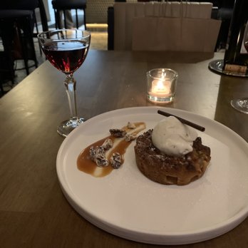 OLIVIA - Apple crostata with candied pecans - Italian Near Me - Tampa, Florida OLIVIA - Apple crostata with candied pecans - Italian Near Me - Tampa, Florida