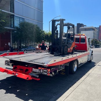 Loyal Towing - Towing Near Me - San Diego, California Loyal Towing - Towing Near Me - San Diego, California