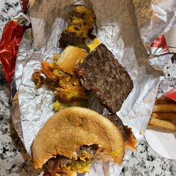 Wendy's - #1 Bacon Hamburger