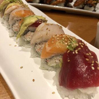 Midori Sushi - Rainbow Roll - Sushi Bars Near Me - Sherman Oaks, California