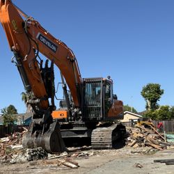 Golden State Hauling & Demolition
