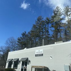 Veno's Specialty Foods & Meats - storefront