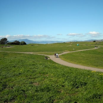 Cesar Chavez Park - A nice day for a stroll. - Parks Near Me - Berkeley, California Cesar Chavez Park - A nice day for a stroll. - Parks Near Me - Berkeley, California