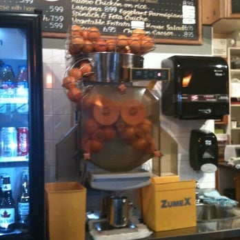 Cafe Villaggio - Coffee & Tea Near Me - Vancouver, British Columbia