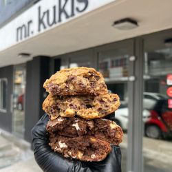 Mr. Kukis - Caguas