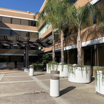 Regus California Mountain View Downtown - Outdoor courtyard - Shared Office Spaces Near Me - Mountain View, California Regus California Mountain View Downtown - Outdoor courtyard - Shared Office Spaces Near Me - Mountain View, California