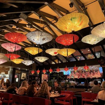 Qi Austin - Main seating area - Dim Sum Near Me - Austin, Texas