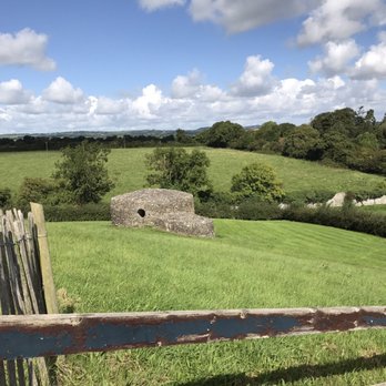 Newgrange - Landmarks & Historical Buildings Near Me - Donore, MH Newgrange - Landmarks & Historical Buildings Near Me - Donore, MH