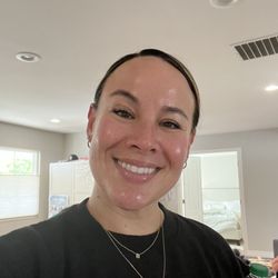 Skin Soup - Delux hydro facial and eye revive with Emily and eyebrow reshaping by Lauren!