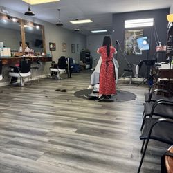 May Mei Men's Haircut