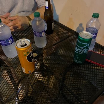Pa Pical - waiting for food - Puerto Rican Near Me - Carolina, Puerto Rico