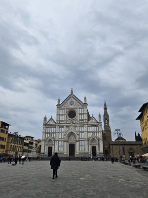 Piazza di Santa Croce by null