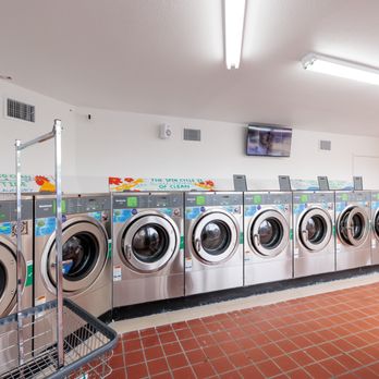 Friendly City Laundry - Laundromat Near Me - Tampa Bay, Florida Friendly City Laundry - Laundromat Near Me - Tampa Bay, Florida