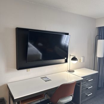 Courtyard by Marriott New Haven at Yale - Hotels Near Me - New Haven, Connecticut Courtyard by Marriott New Haven at Yale - Hotels Near Me - New Haven, Connecticut