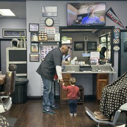 Off The Topp Barber Shop