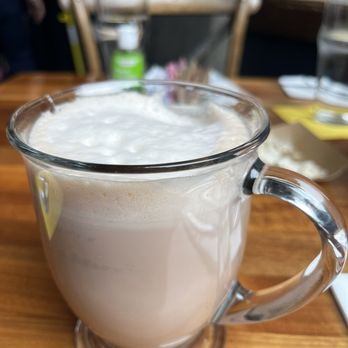 Screwtop Wine Bar - Chai Latte - Wine Bars Near Me - Arlington, Virginia