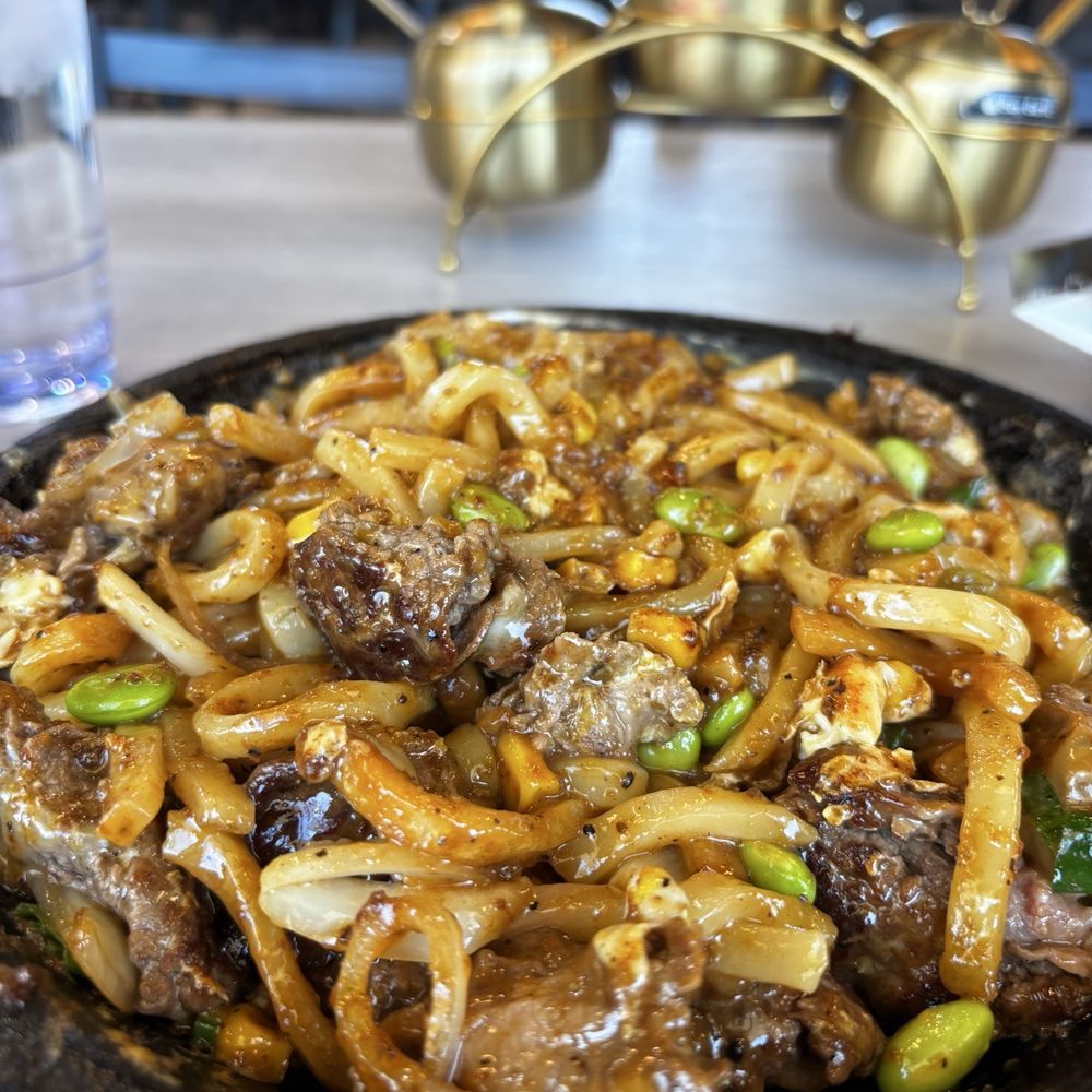 Tasty Pot - Beef sizzling plate - Hot Pot Near Me - Temecula, California Tasty Pot - Beef sizzling plate - Hot Pot Near Me - Temecula, California