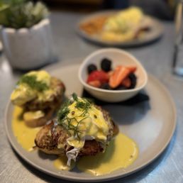 Crab Cake Benedict