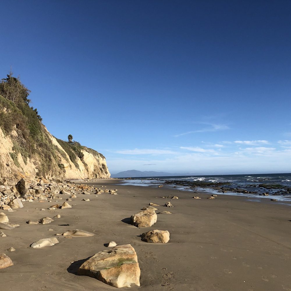 One Thousand Steps Beach - Cliff views - Beaches Near Me - Santa Barbara, California One Thousand Steps Beach - Cliff views - Beaches Near Me - Santa Barbara, California