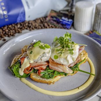 Medley | Kangaroo Point - Cafes Near Me - Kangaroo Point, QLD