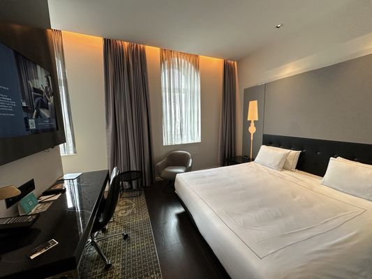 Park Plaza Victoria Amsterdam by null