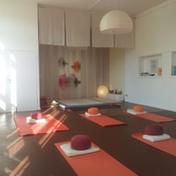 X Yoga - Yogaraum Kottbusser Damm