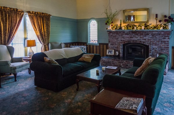 Alexander's Lodge At Mt Rainier by null