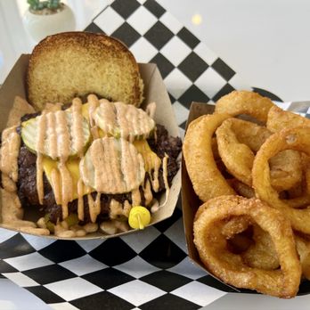 Small's Smash Club - Double Smash - Burgers Near Me - San Clemente, California Small's Smash Club - Double Smash - Burgers Near Me - San Clemente, California