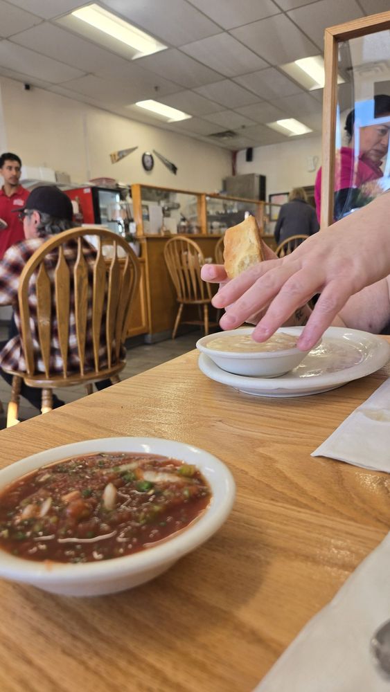 Francisco’s Country Kitchen