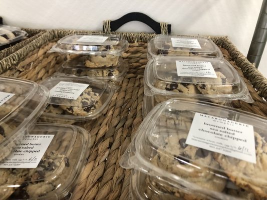 Fino's Italian Deli & Catering by null