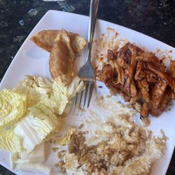 Yum Yum Teriyaki - Spicy Chicken With Gyoza Combo