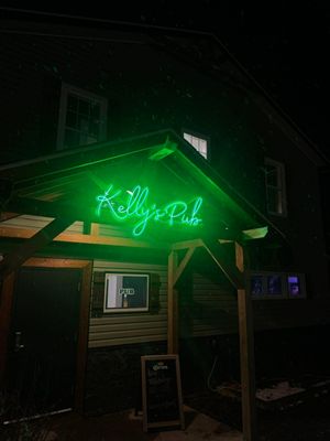 Kelly's Pub by null