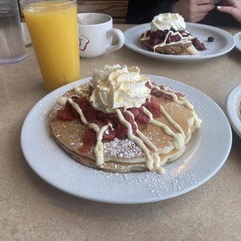 Toast - STRAWBERRY BANANA CHEESECAKE PANCAKES - Breakfast & Brunch Near Me - Littleton, Colorado Toast - STRAWBERRY BANANA CHEESECAKE PANCAKES - Breakfast & Brunch Near Me - Littleton, Colorado