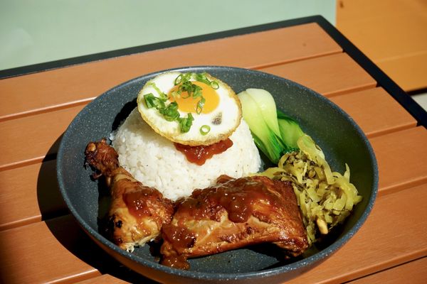 Facing East Time - Downtown Bellevue by null