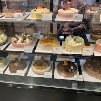 Tous Les Jours - Display - Bakeries Near Me - Arcadia, California
