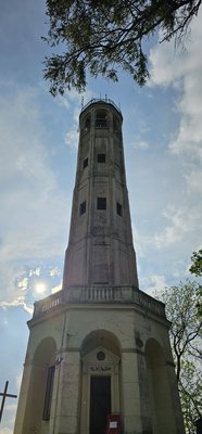 Faro Voltiano by null