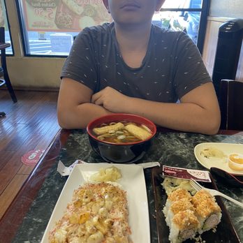 The Corner - Breakfast & Brunch Near Me - Glendale, California