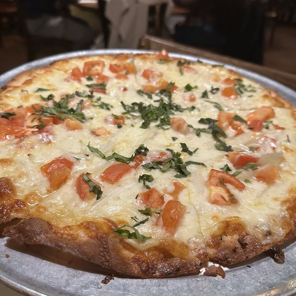 Maggie's Town Tavern - Basil Pizza - very good! - New American Near Me - Little Falls, New Jersey Maggie's Town Tavern - Basil Pizza - very good! - New American Near Me - Little Falls, New Jersey