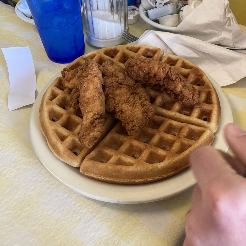Keystone Diner - Chicken and Waffles - Breakfast & Brunch Near Me - Indianapolis, Indiana Keystone Diner - Chicken and Waffles - Breakfast & Brunch Near Me - Indianapolis, Indiana